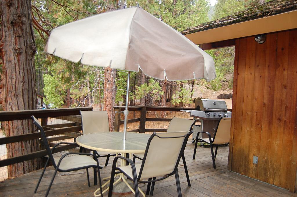 17B Tylers Timber Lodge Wawona Bagian luar foto