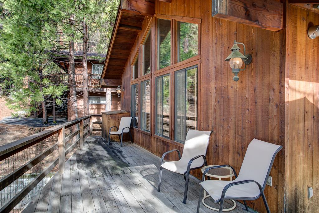 17B Tylers Timber Lodge Wawona Bagian luar foto